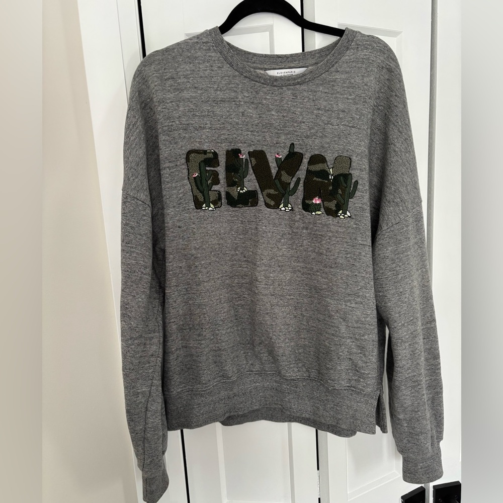 Rare Women’s Eleven Paris Cactus Crewneck Sweatshirt XL